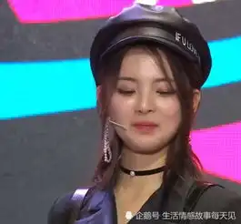 杨超越是有多瘦穿上无性别西装后,才明白什么叫男女通杀
