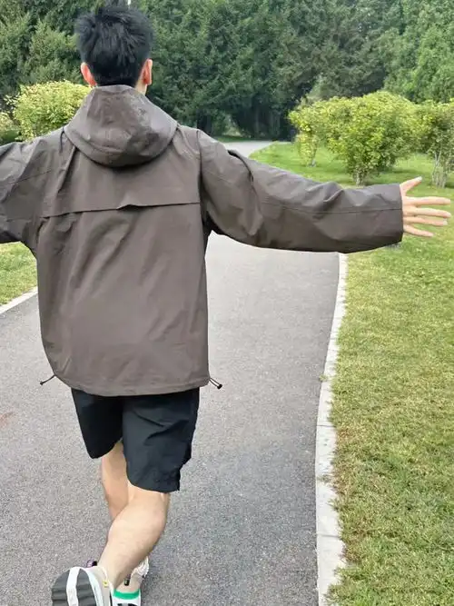 男神推荐98年做程序员的小哥哥,收入稳定,待人真诚,择偶要求很简单
