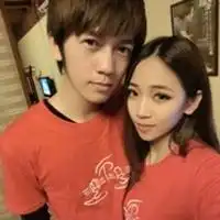 非主流情侣头像一男一女爱情走到最后需要的是勇气
