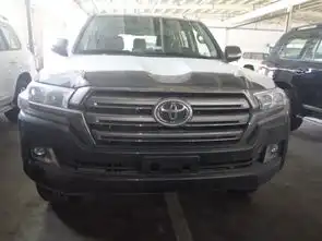 17款丰田酷路泽4000男神之选怎可错失
