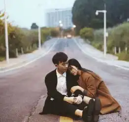 情侣之间如果是微信式恋爱,最好这样聊天
