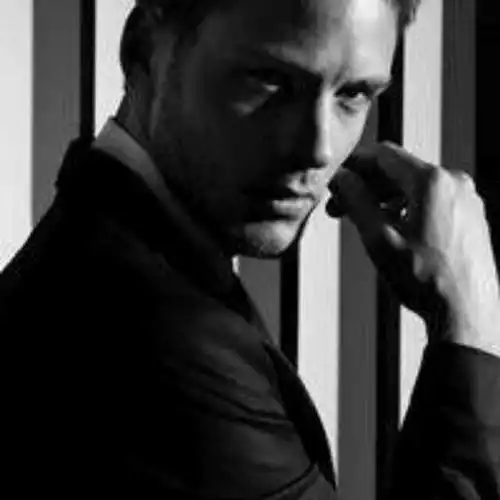 这个头像的情侣头像
