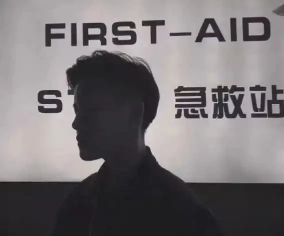 最近超奈斯的情侣头像火了你是我穷极一生的梦想,我爱你
