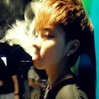 心酸无奈的个性qq男生头像
