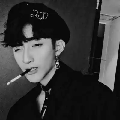 男生头像我可能喜欢你
