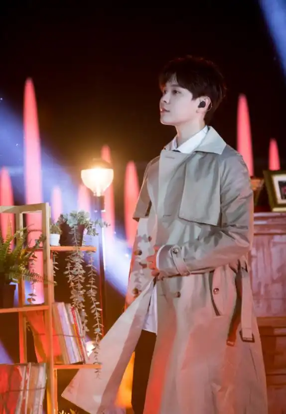 尤长靖减肥前的跑步速度尤长靖减重36斤从挑战到蜕变的励志之旅
