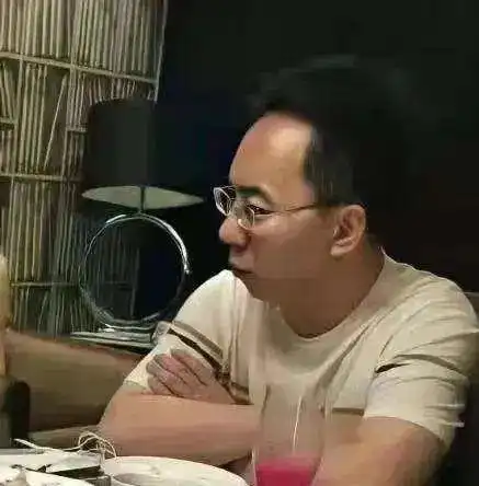 应莹公开唱空,天齐锂业跌停赛道全被带崩,这是机构的阴谋吗
