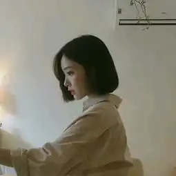 有人哄才有资格哭,没人哄你哭个屁
