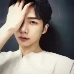 情义兄弟,老铁们八戒正在拍下一部剧,明天给你们发下一部剧,农村搞笑系列...
