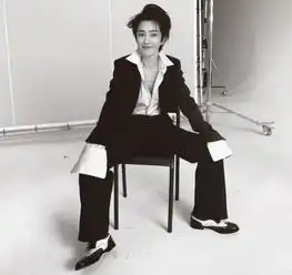 李冰冰亲自揭秘女星超a男装如何拍摄,化妆后帅过一线小鲜肉
