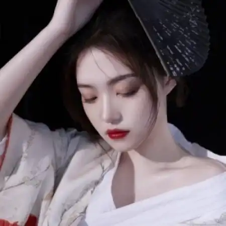 qq头像女生霸气做最酷的自己
