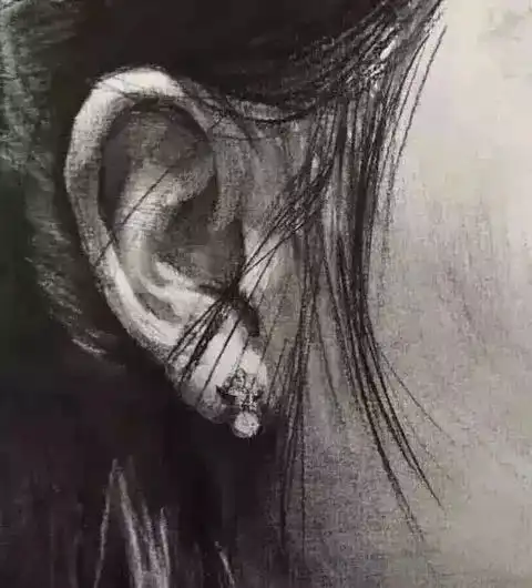抓住这三点素描头像画面就能快速出效果
