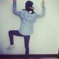 谁给两个闺蜜的qq网名,两个闺蜜头像和两个闺蜜签名
