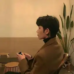 帅哥头像个性时尚潮流气质2018最新最好的礼物就是见你一面
