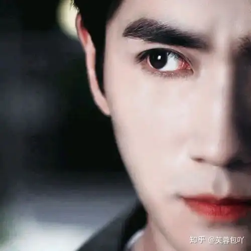 有没有朱一龙的成熟男人一点的图片
