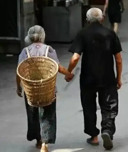 农村俗语男怕生前,女怕生后,啥意思生指的是什么
