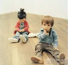 情侣头像孩子萌娃一左一