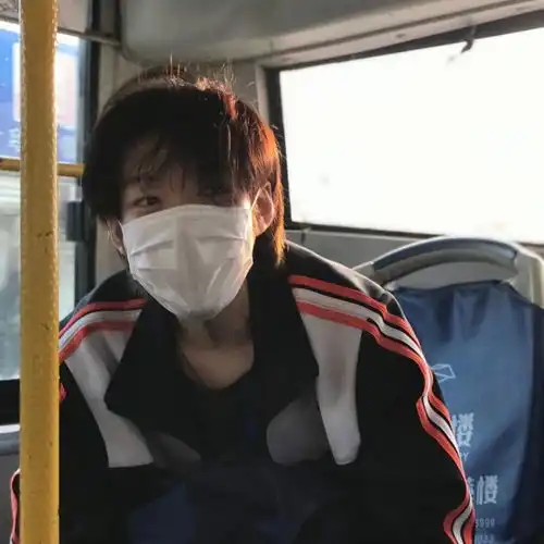 成熟男生的有哪些表现
