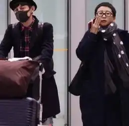 何炅保护了20年的妻子,原来一直都在身边,网友不可思议
