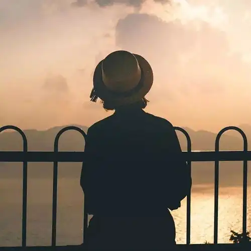 创世华都创世华都各类门,为你演绎不同的家居风格
