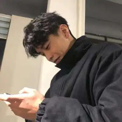 超帅男头时间过得很慢,像落单的男生头像我要个性网
