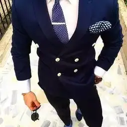 有肌肉穿正装的男人才是世界上最毒的药
