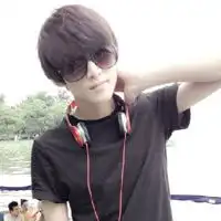 2014酷酷的qq男生头像大全年少轻狂只为追求理想

