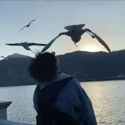 痞帅痞帅的男生高清个性头像大全黑暗到一定程度星辰就会熠熠生辉
