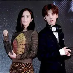 杨幂的旺夫相邪门了,男明星一沾就爆红
