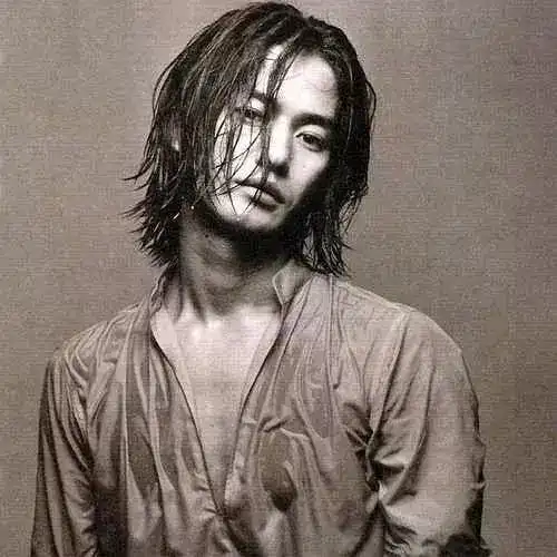 为什么日本妹子不喜欢小奶狗,却只爱老男人
