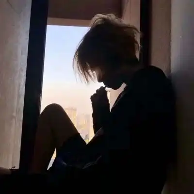 高清丧丧的男头真人版图片
