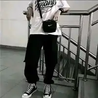 qq头像男生下半身图片
