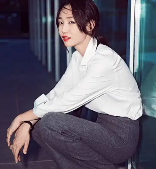 假如给你一个亿,这四位犯过错的女星你要娶一位,你选择哪一位
