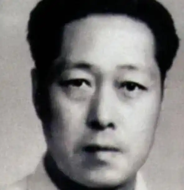 秦怡一婚被家暴,二婚丈夫出轨亲妹妹,她却说都是我的错

