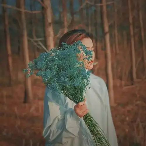 情侣头像鲜花予你才浪漫,余生有你足够
