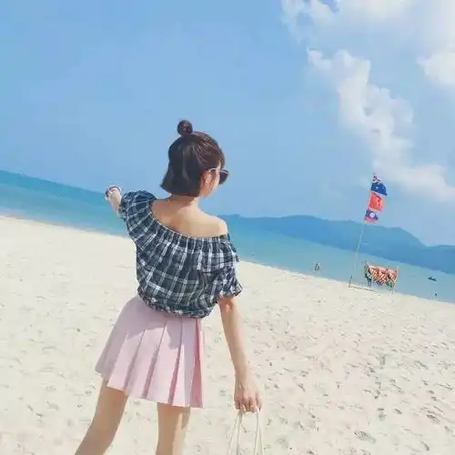 你是美人肩还是男人肩巨影响穿衣
