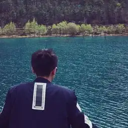 情侣头像背影控想保持新鲜感,5大技巧延长你的热恋期
