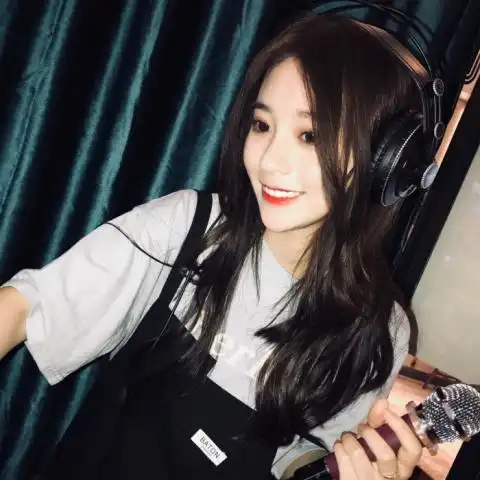 快手女生头像个性时尚飘扬的qq女生头像我要个性网
