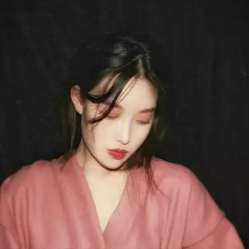 头像你一不小心,就掉落我的梦里.
