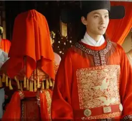 惊讶,单身贵族杨洋,终于松口承认自己女友
