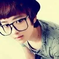 外国墨镜男神头像霸气微信头像图片大全
