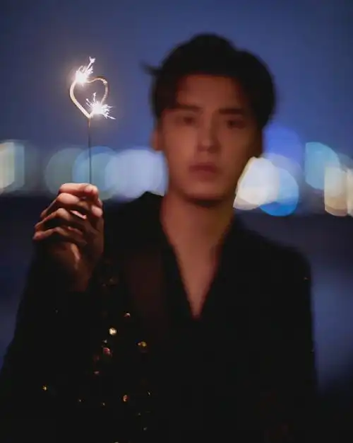 西装绅士风男头像李易峰