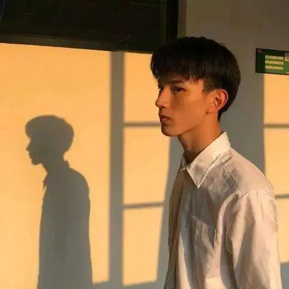 超爱这组气质珍藏版头像
