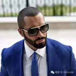 受伤又如何,在男神面前也是小菜一碟
