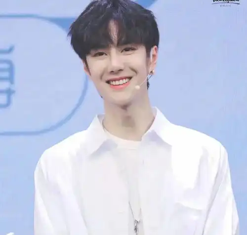 跑男8即将开录沙溢蔡徐坤成常驻mc,她取代宋雨琦争议大
