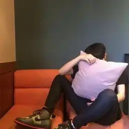 情感语录人生苦短,爱恨随意
