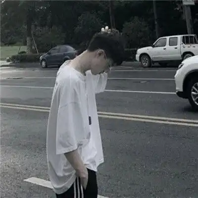 帅哥颓废头像请对号入座找属于你自己的风格
