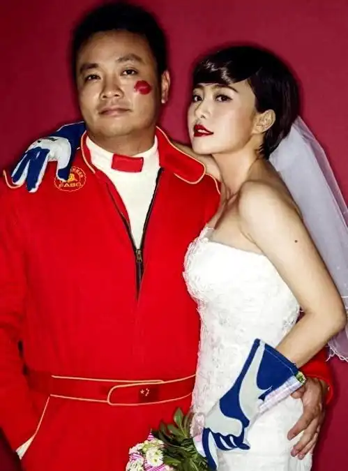 央视名嘴沙桐离婚,老婆自曝13年无性婚姻,原配发文讥讽别扯淡
