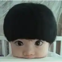 请问这个图片可爱的小孩子是谁
