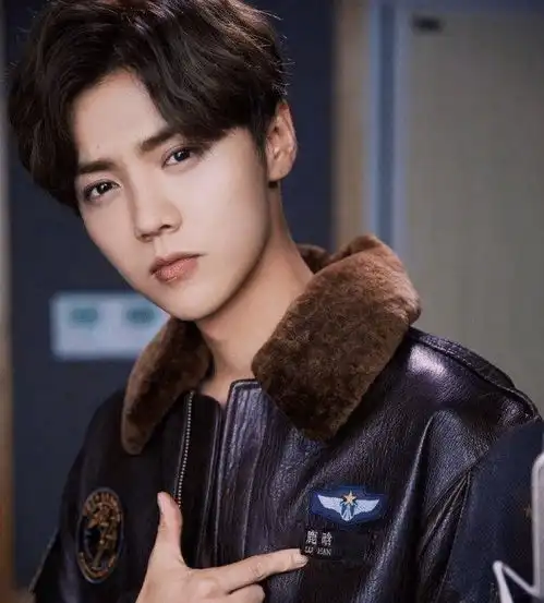 女生心中最帅的男明星,杨洋上榜,王源第四,第一迷妹最多
